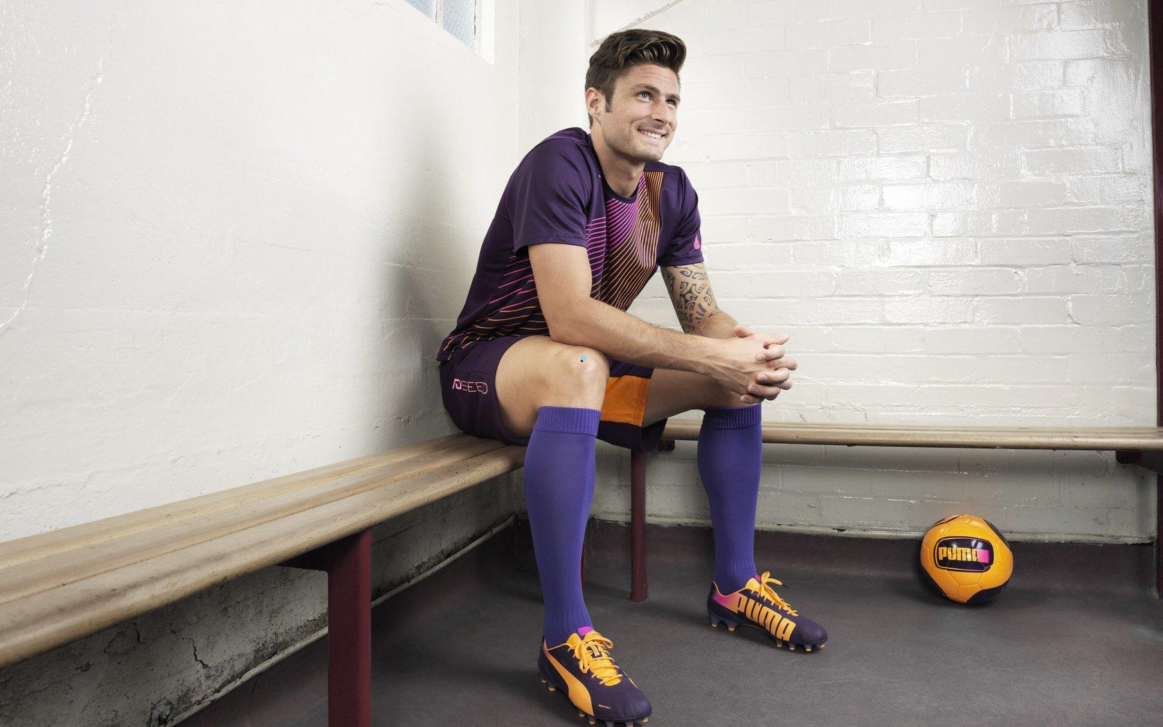 NBA连胜风暴，掘金六连胜领跑，马刺鹈鹕展现强劲势头